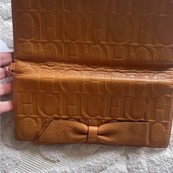 Carolina Herrera Authentic - Picture 5 of 8